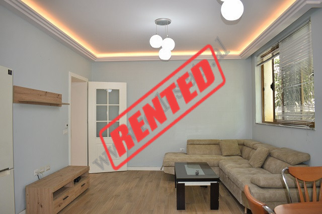 Apartament  1+1 me qira prane rruges se Kavajes, ne Tirane